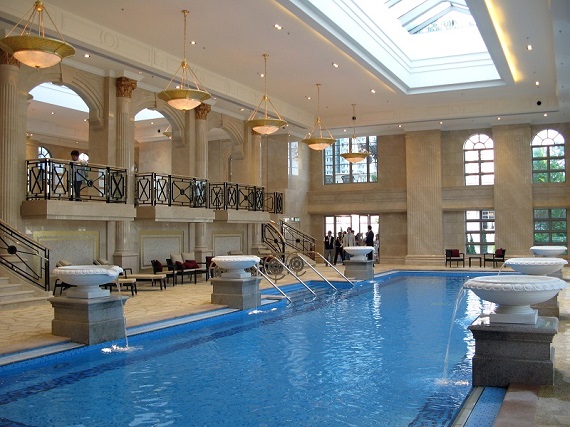 Hotels With Indoor Pools in San Antonio