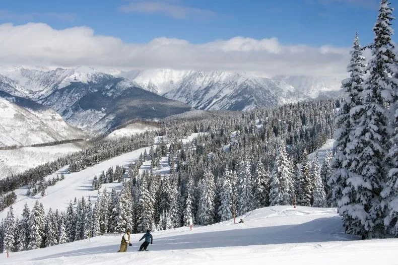 How Long Does It Snow in Colorado?