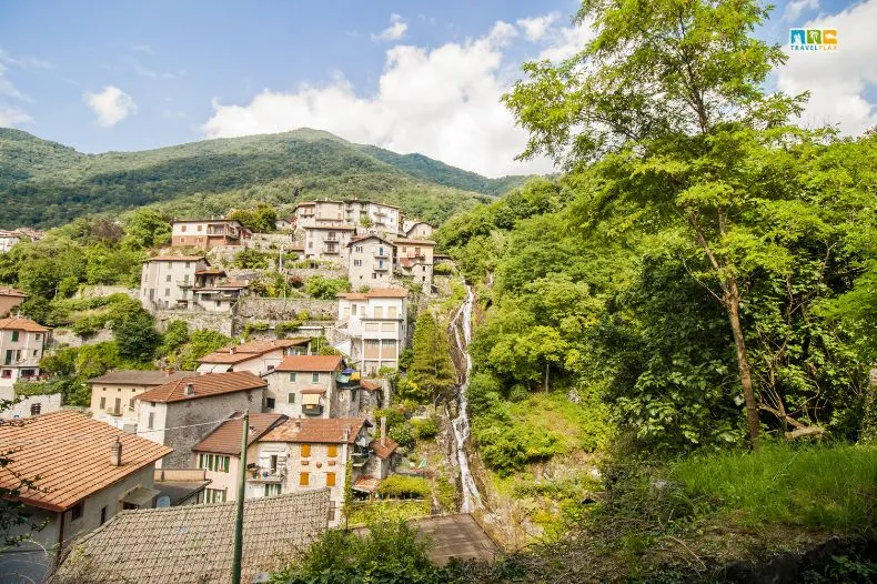 Horrid of Nesso, Italy